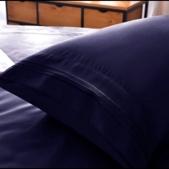 Lux Bed Sheet Set - King size- Navy - Picture 3 of 7